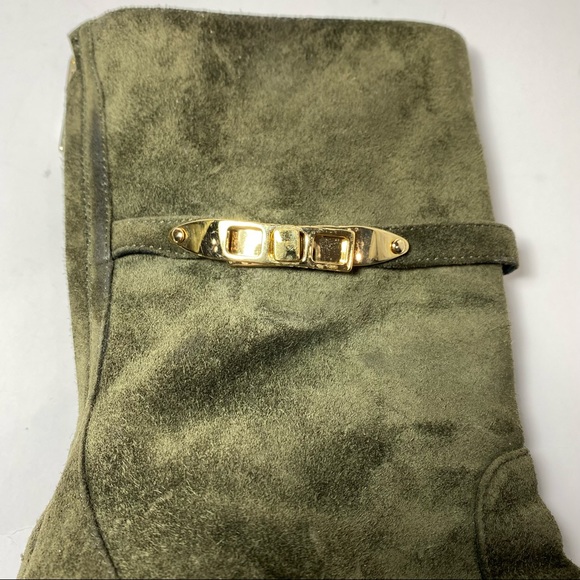 Authentic Burberry Boots - Picture 5 of 5